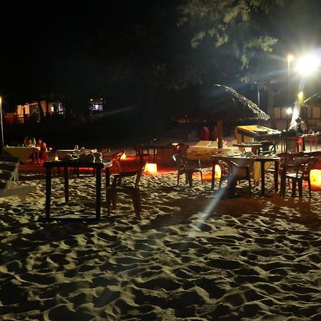 Green Park Beach Hotel 트링코말리 외부 사진